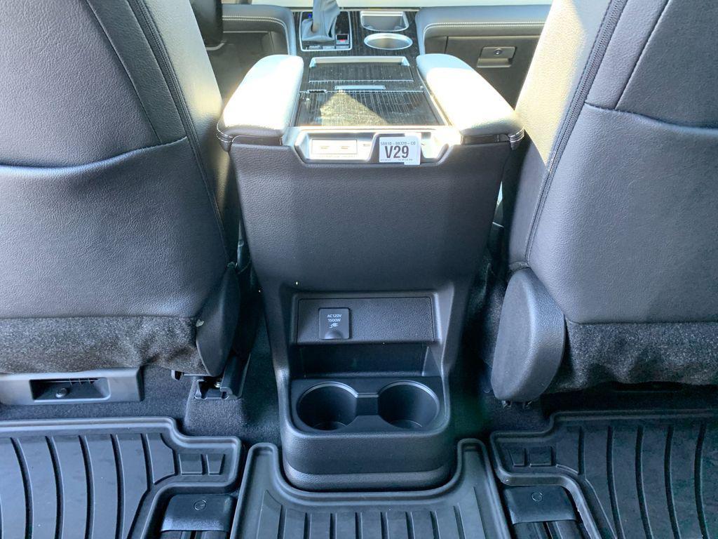 new 2026 Toyota Sienna car