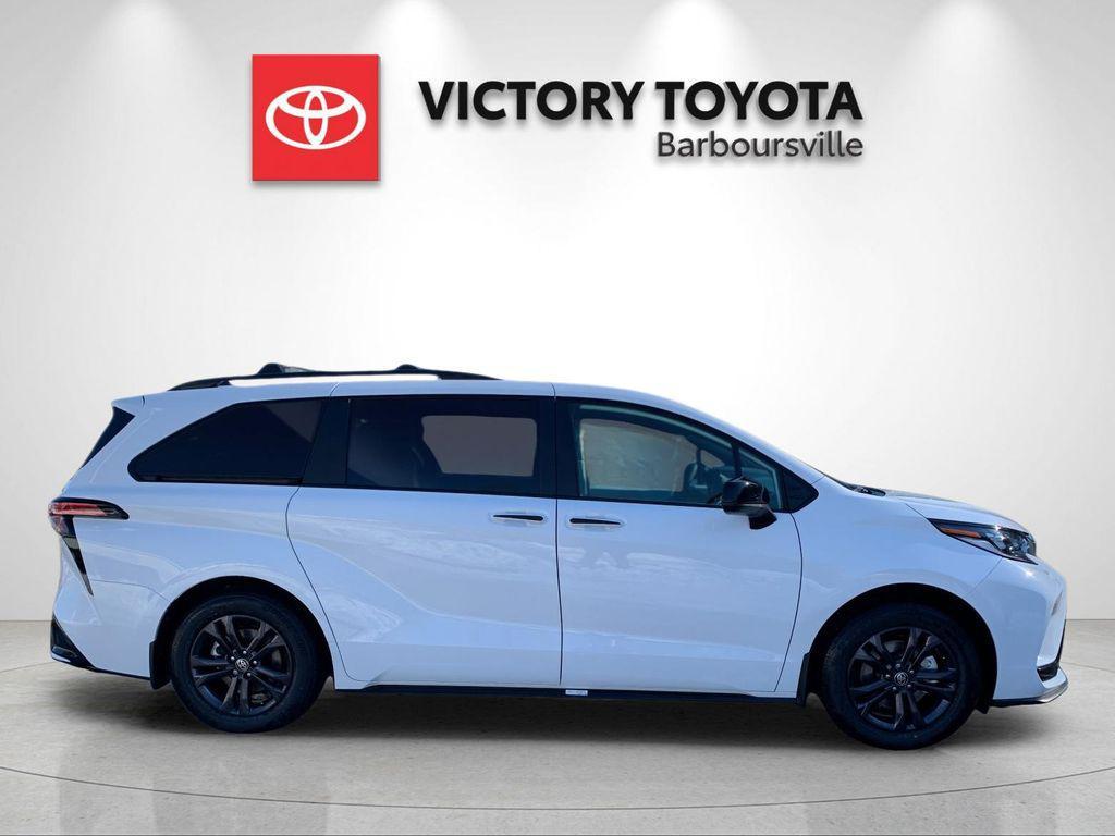 new 2026 Toyota Sienna car