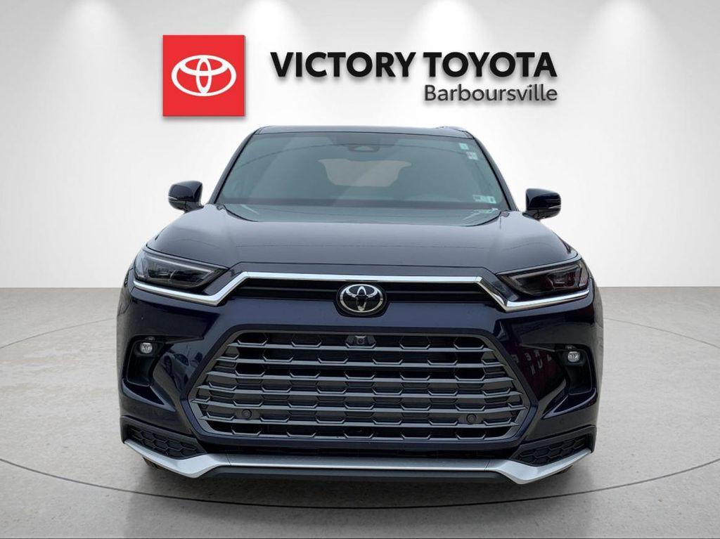 new 2026 Toyota Grand Highlander Hybrid car