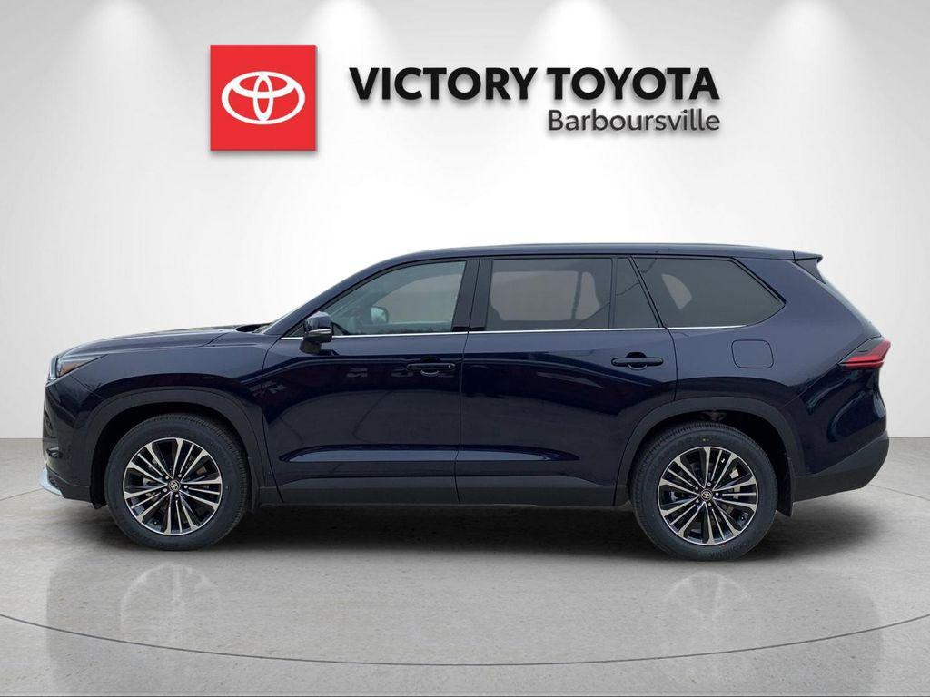 new 2026 Toyota Grand Highlander Hybrid car