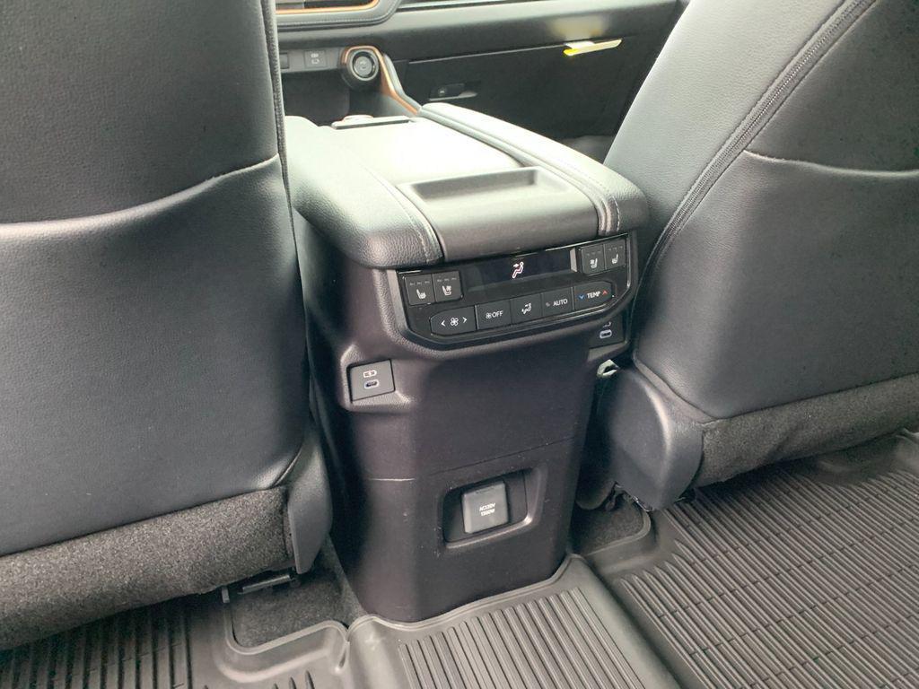 new 2026 Toyota Grand Highlander Hybrid car