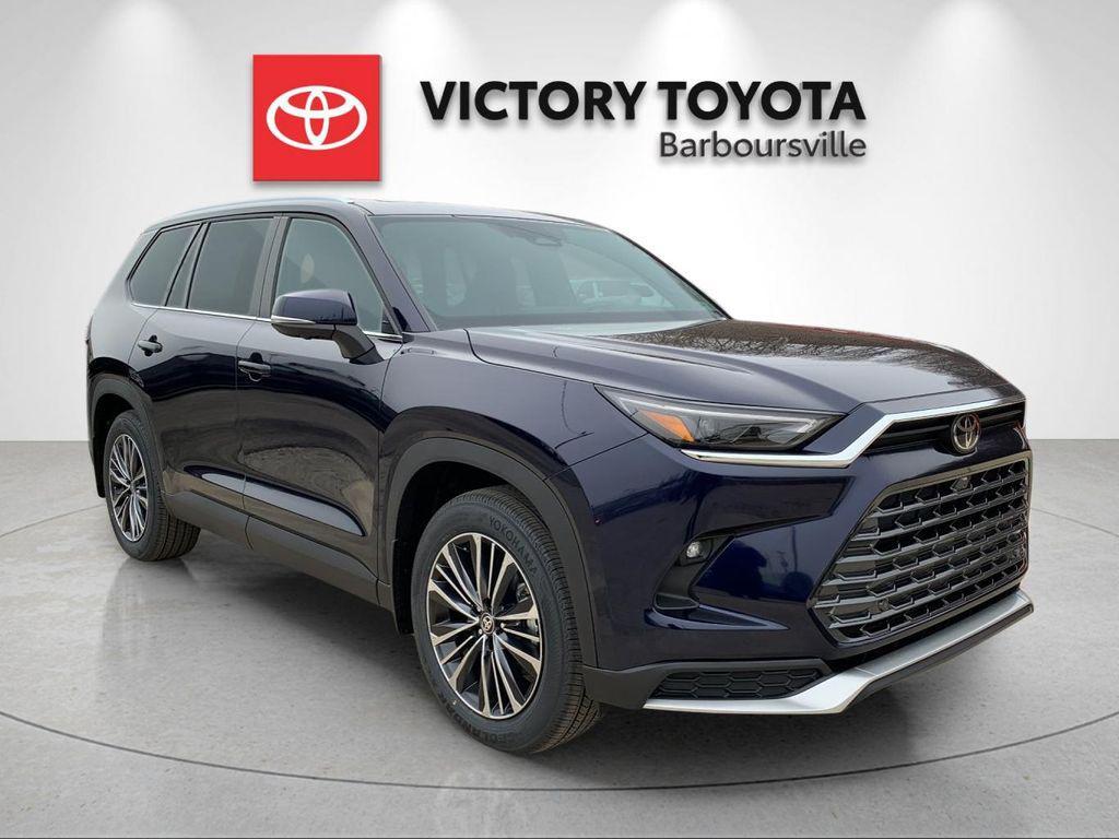 new 2026 Toyota Grand Highlander Hybrid car