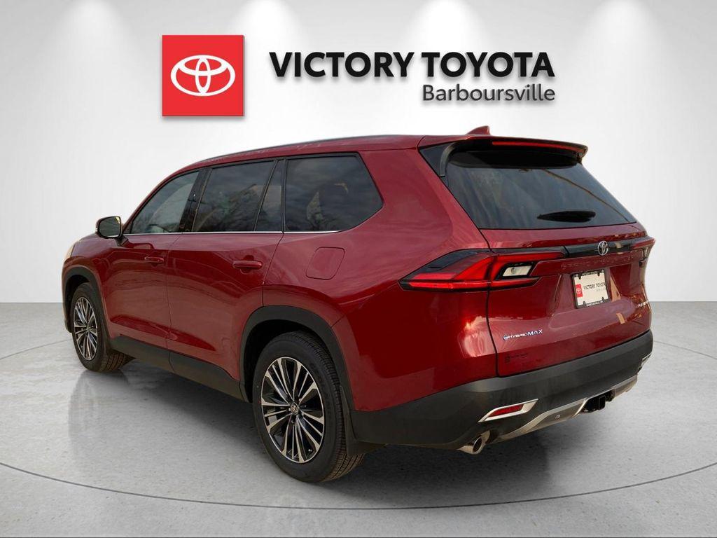 new 2026 Toyota Grand Highlander Hybrid car