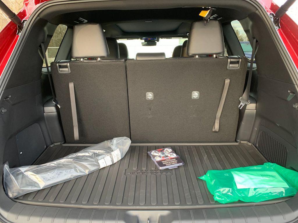 new 2026 Toyota Grand Highlander Hybrid car