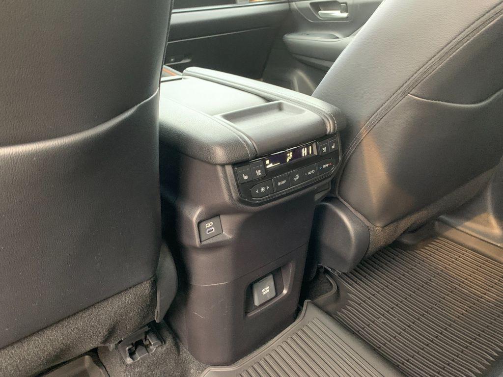 new 2026 Toyota Grand Highlander Hybrid car