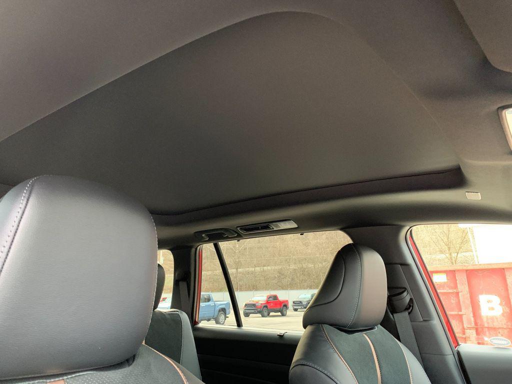 new 2026 Toyota Grand Highlander Hybrid car