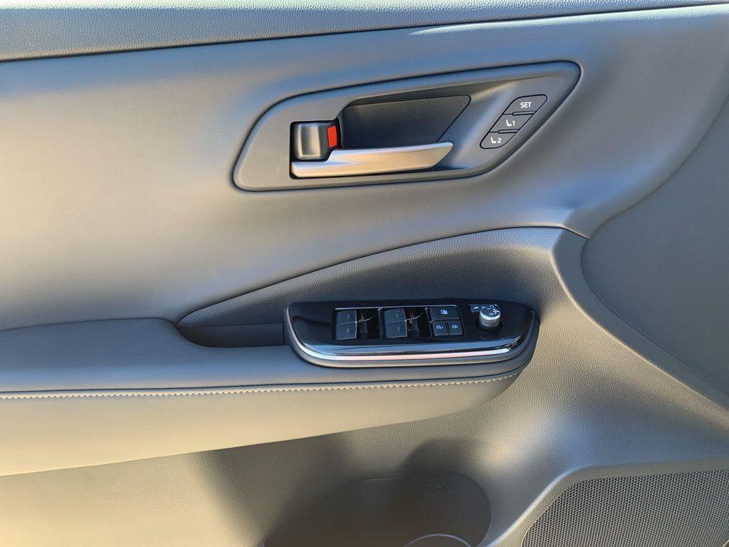 new 2025 Toyota Crown Signia car, priced at $49,093