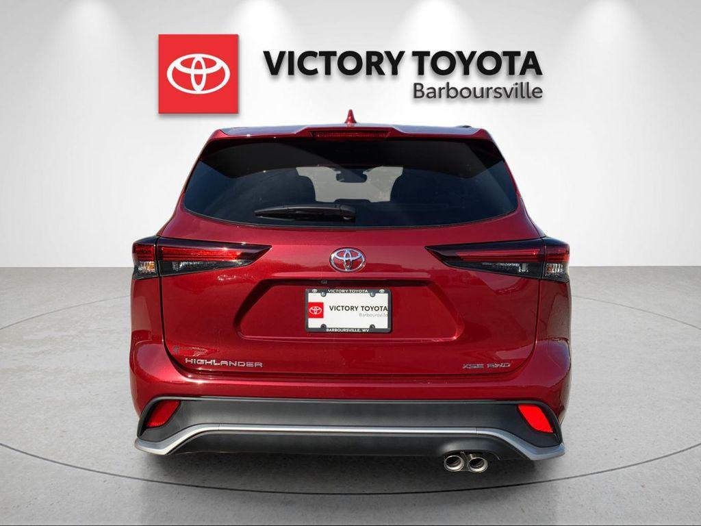 new 2026 Toyota Highlander car, priced at $51,673