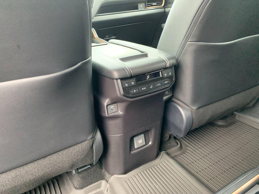 new 2026 Toyota Grand Highlander Hybrid car