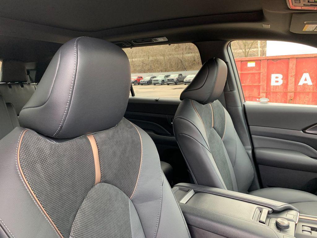 new 2026 Toyota Grand Highlander Hybrid car