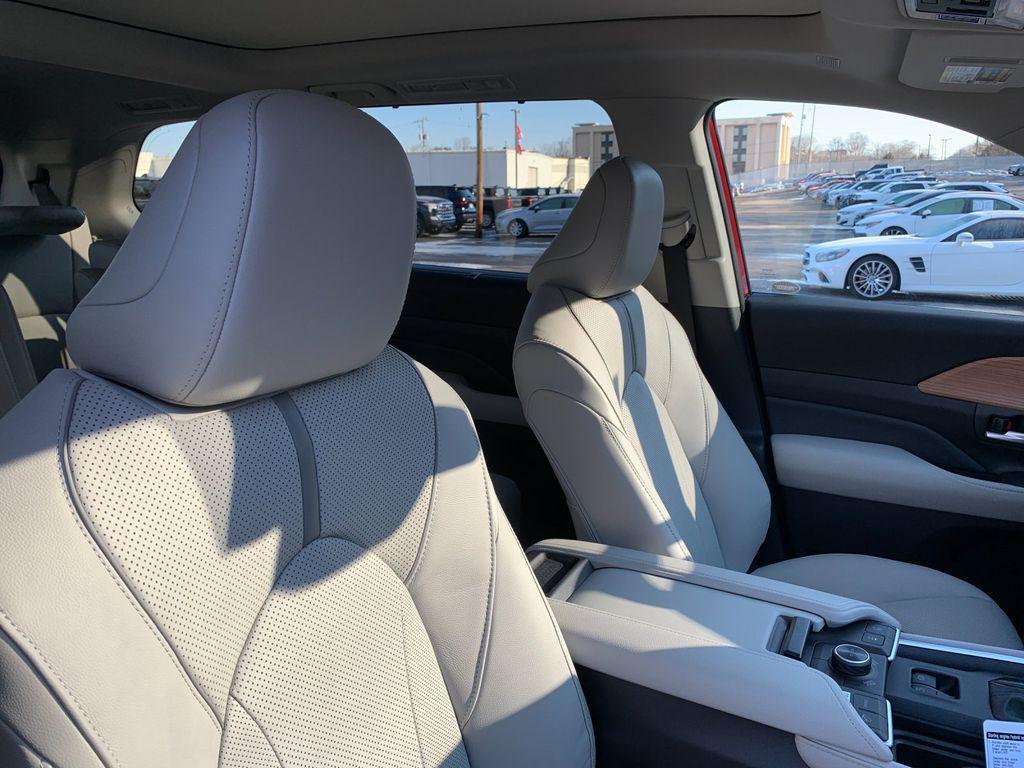 new 2026 Toyota Grand Highlander car