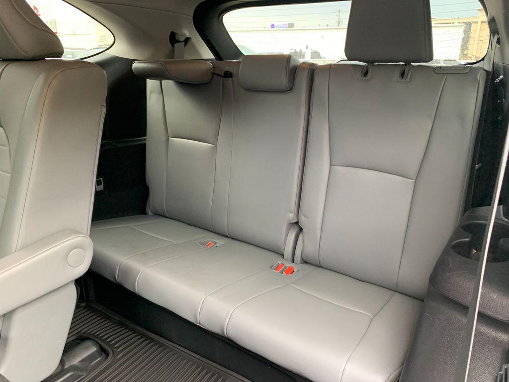 used 2021 Toyota Highlander Hybrid car, priced at $33,588