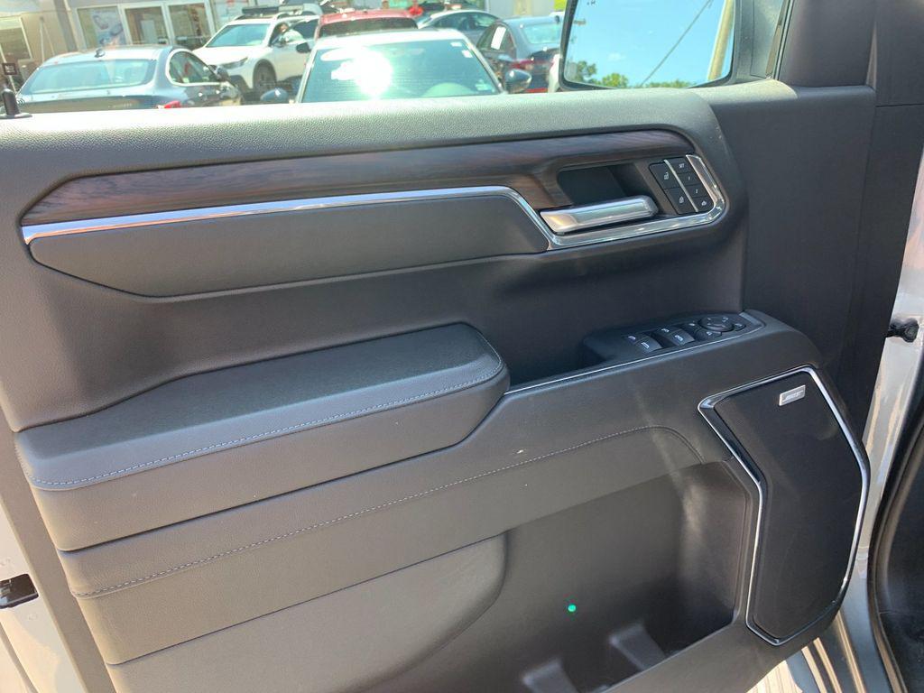 used 2024 GMC Sierra 1500 car, priced at $45,988