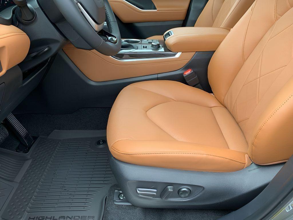 new 2026 Toyota Highlander car, priced at $52,169