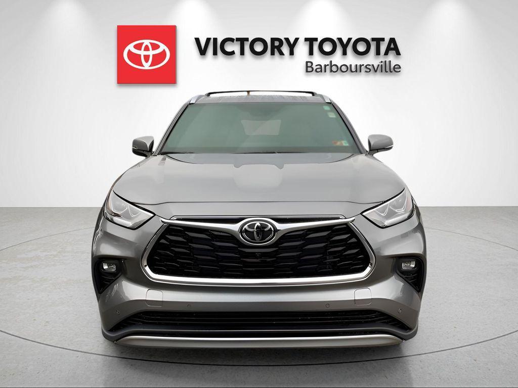 new 2026 Toyota Highlander car, priced at $52,169