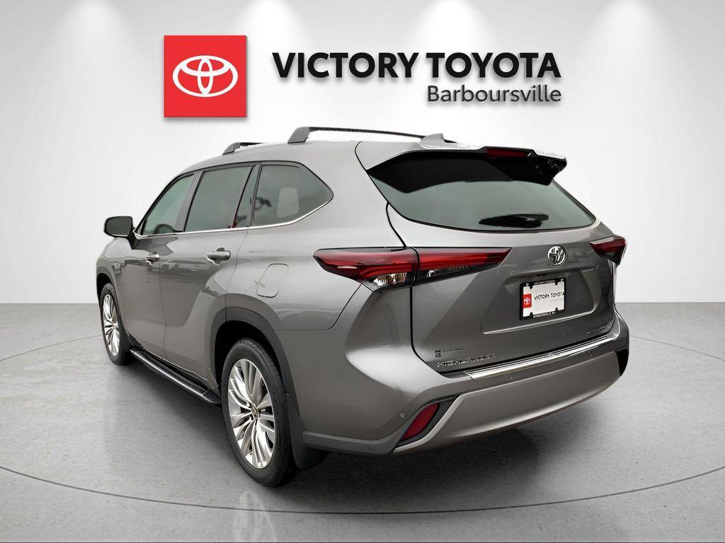 new 2026 Toyota Highlander car, priced at $52,169