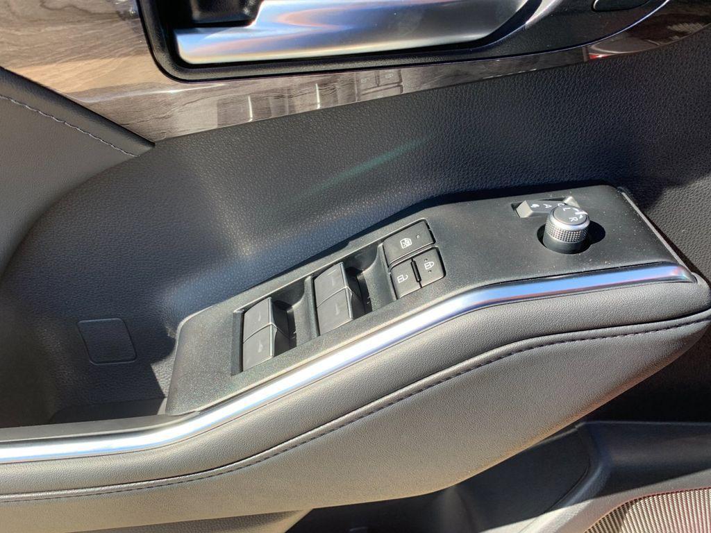 new 2026 Toyota Highlander Hybrid car