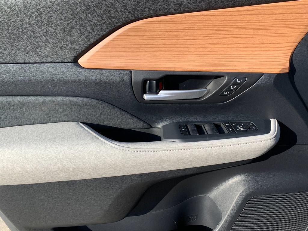 new 2026 Toyota Grand Highlander car, priced at $58,308