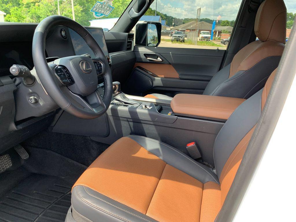 used 2024 Lexus GX 550 car, priced at $76,588