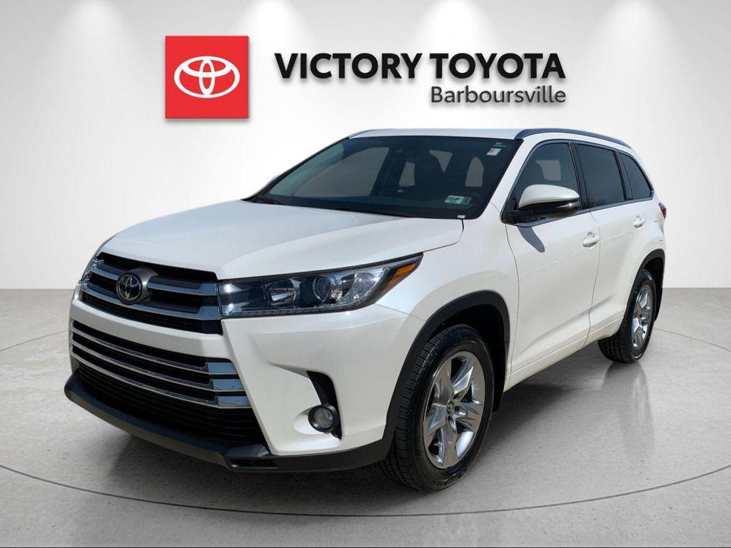 used 2018 Toyota Highlander car, priced at $26,588