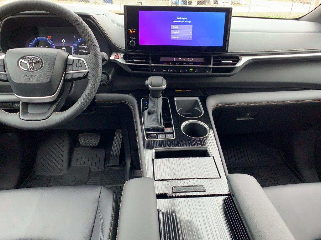 new 2026 Toyota Sienna car