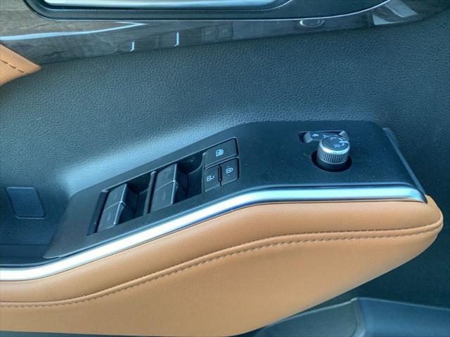 new 2025 Toyota Highlander Hybrid car, priced at $58,216