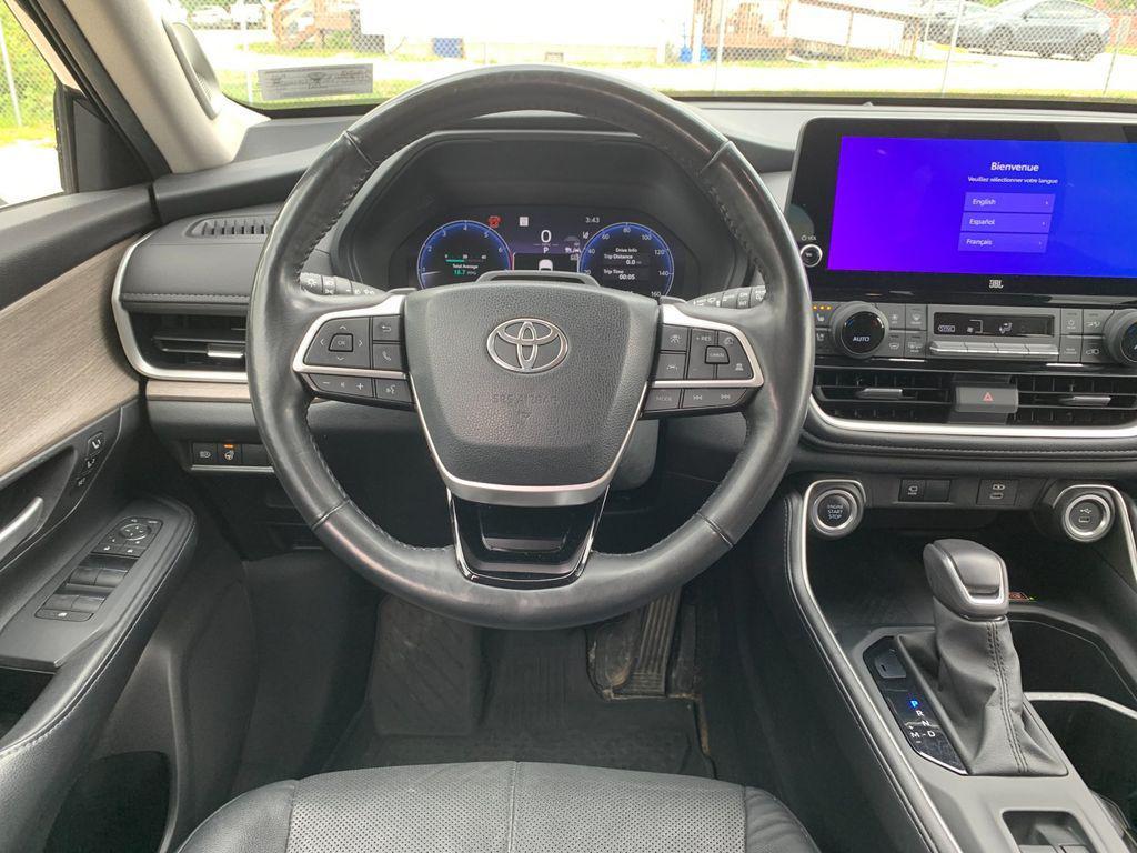 used 2024 Toyota Grand Highlander car, priced at $44,588