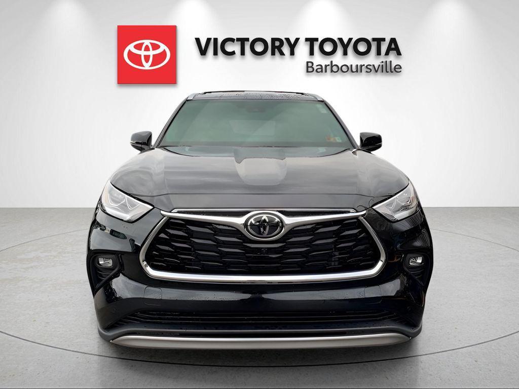 new 2026 Toyota Highlander car, priced at $52,358