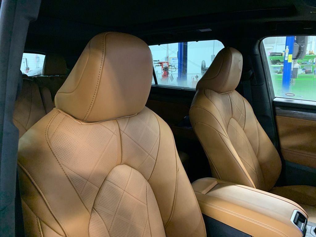 new 2026 Toyota Highlander car, priced at $52,358