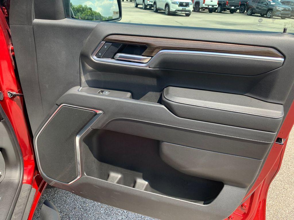 used 2025 Chevrolet Silverado 1500 car, priced at $44,988