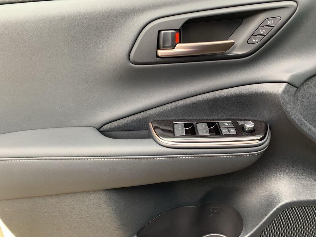 new 2025 Toyota Crown Signia car, priced at $50,360