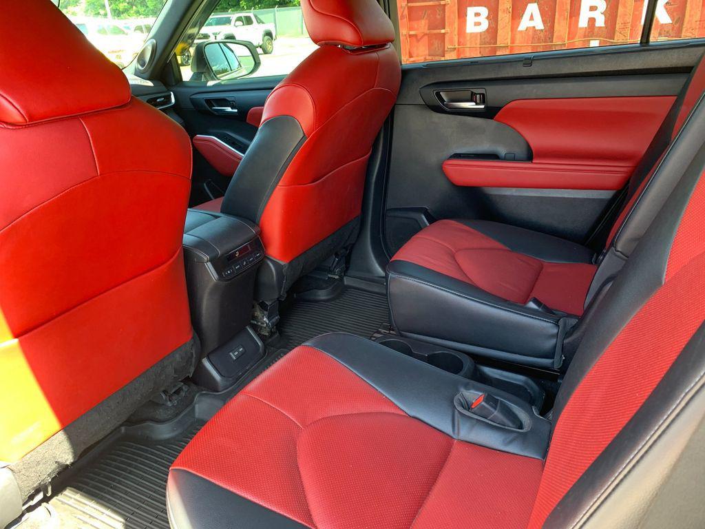 used 2023 Toyota Highlander car, priced at $37,988