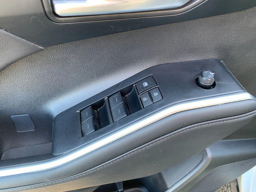 used 2024 Toyota Highlander Hybrid car, priced at $43,988