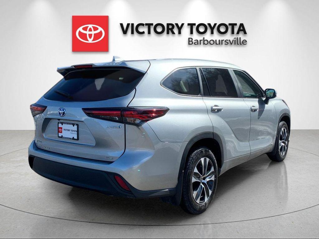 used 2024 Toyota Highlander Hybrid car, priced at $43,988