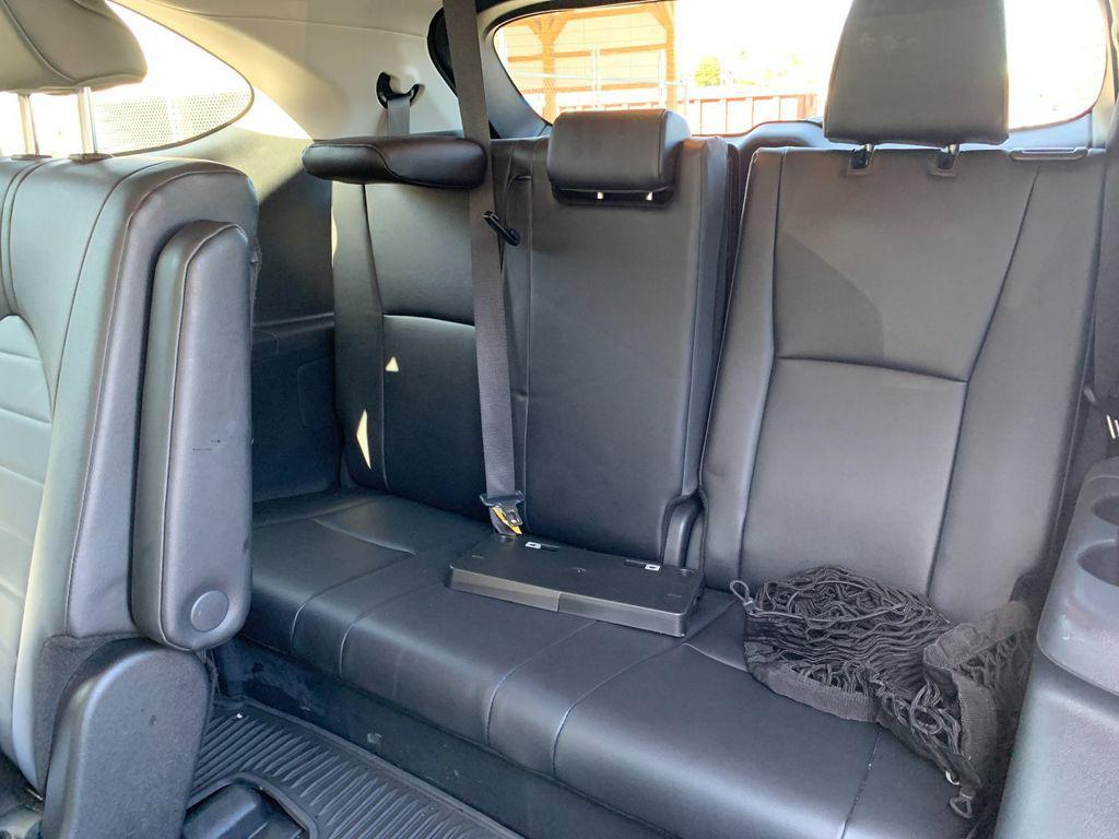 used 2024 Toyota Highlander Hybrid car, priced at $43,988