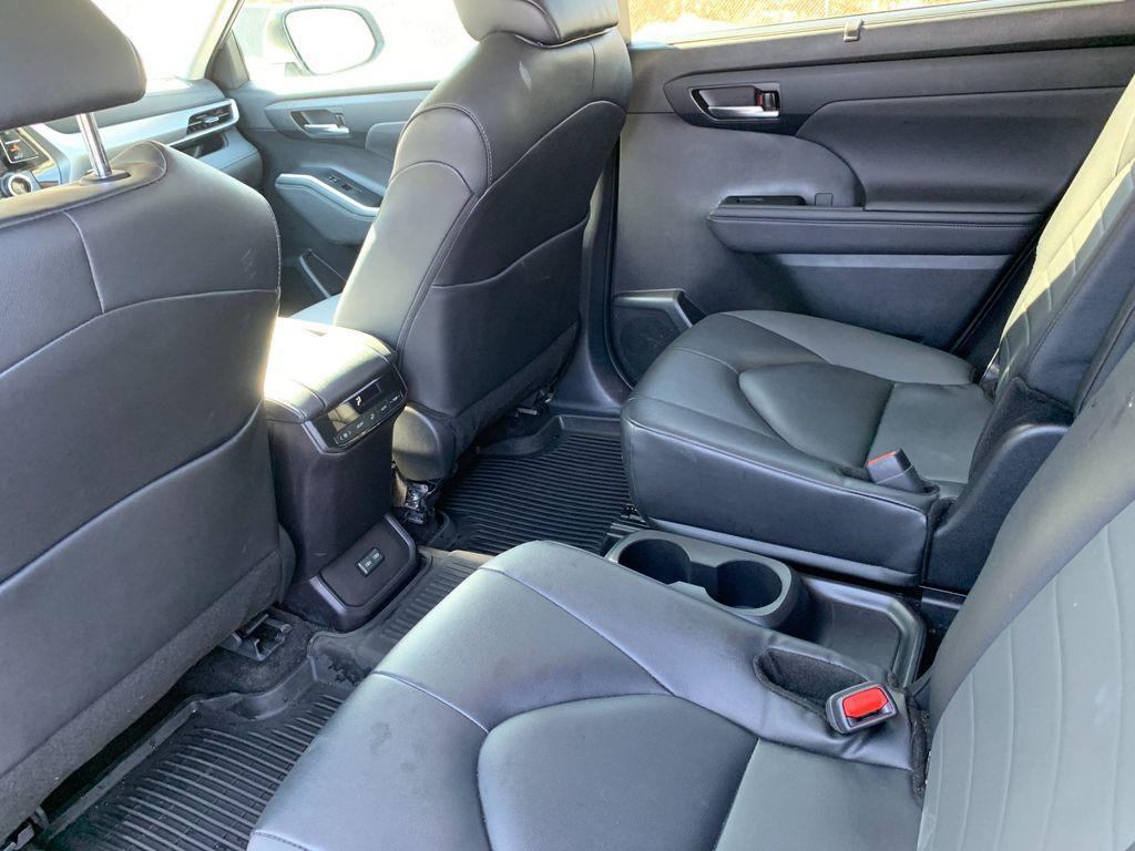 used 2024 Toyota Highlander Hybrid car, priced at $43,988