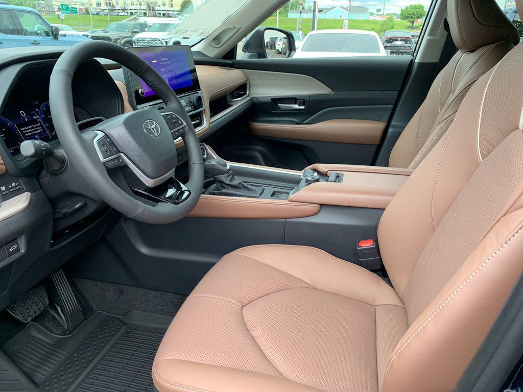 new 2026 Toyota Grand Highlander car, priced at $56,928