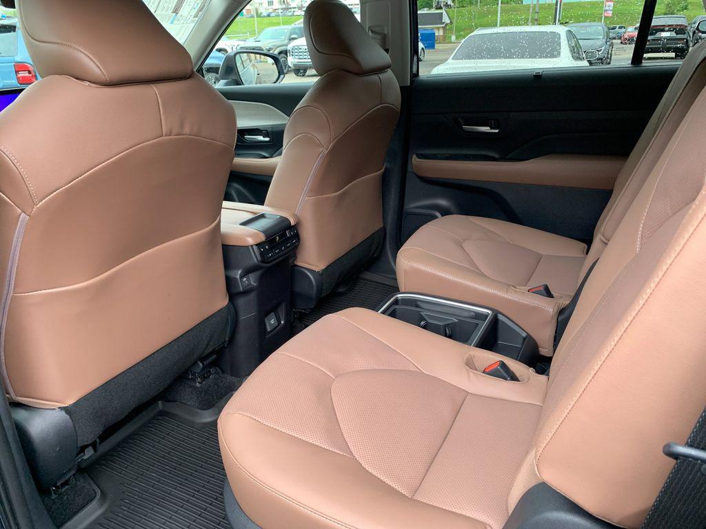 new 2026 Toyota Grand Highlander car, priced at $56,928