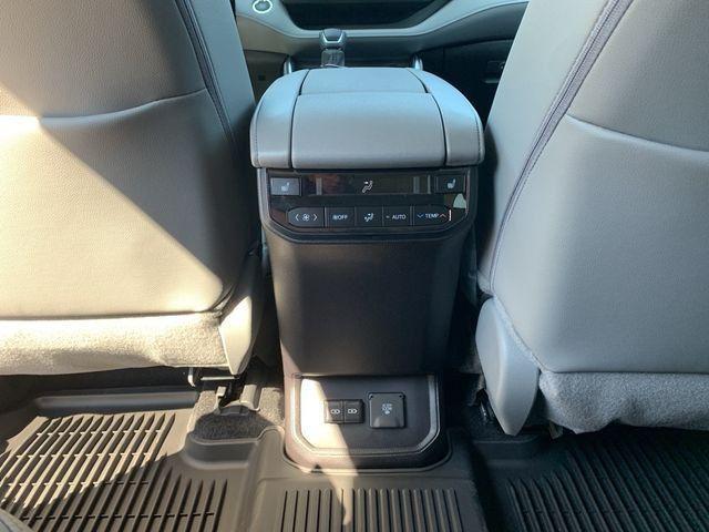 new 2025 Toyota Highlander car, priced at $55,287