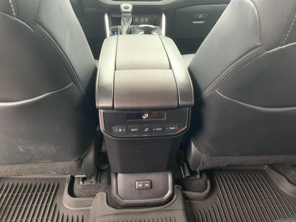 used 2024 Toyota Highlander Hybrid car, priced at $39,988