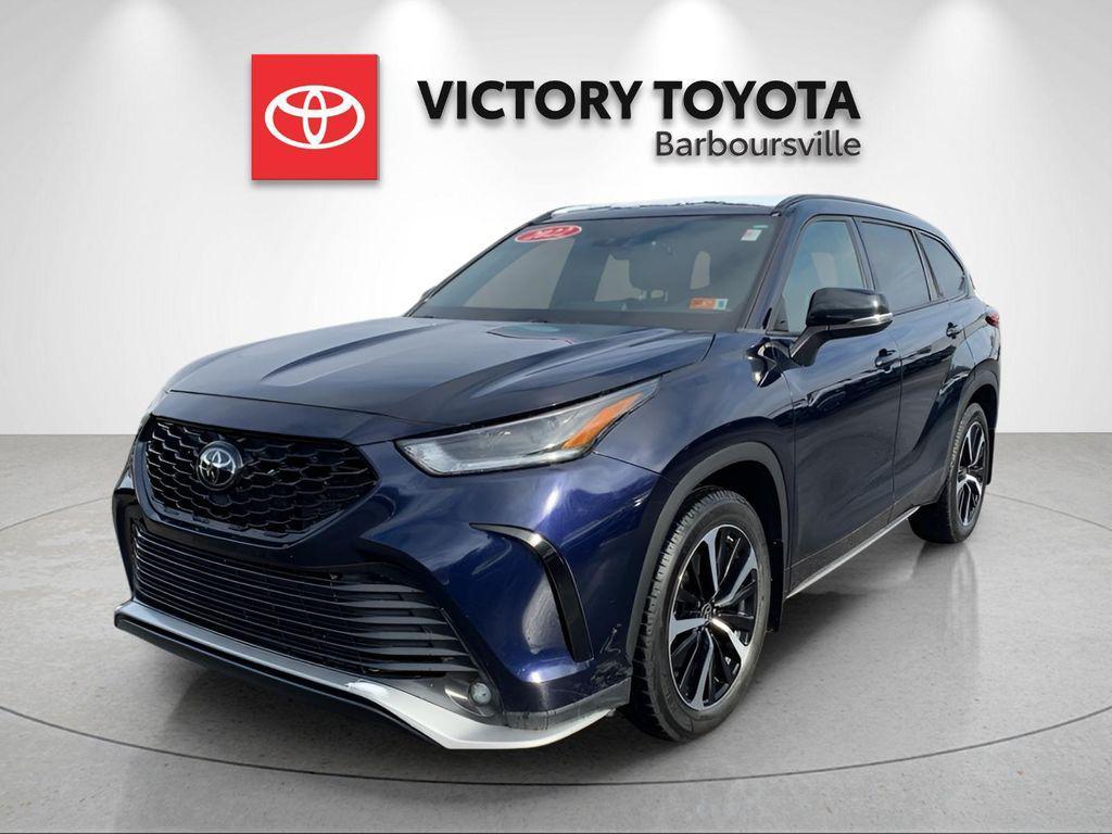 used 2022 Toyota Highlander car, priced at $29,988