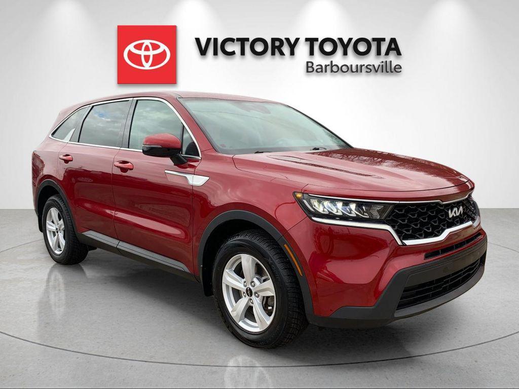 used 2023 Kia Sorento car, priced at $22,988