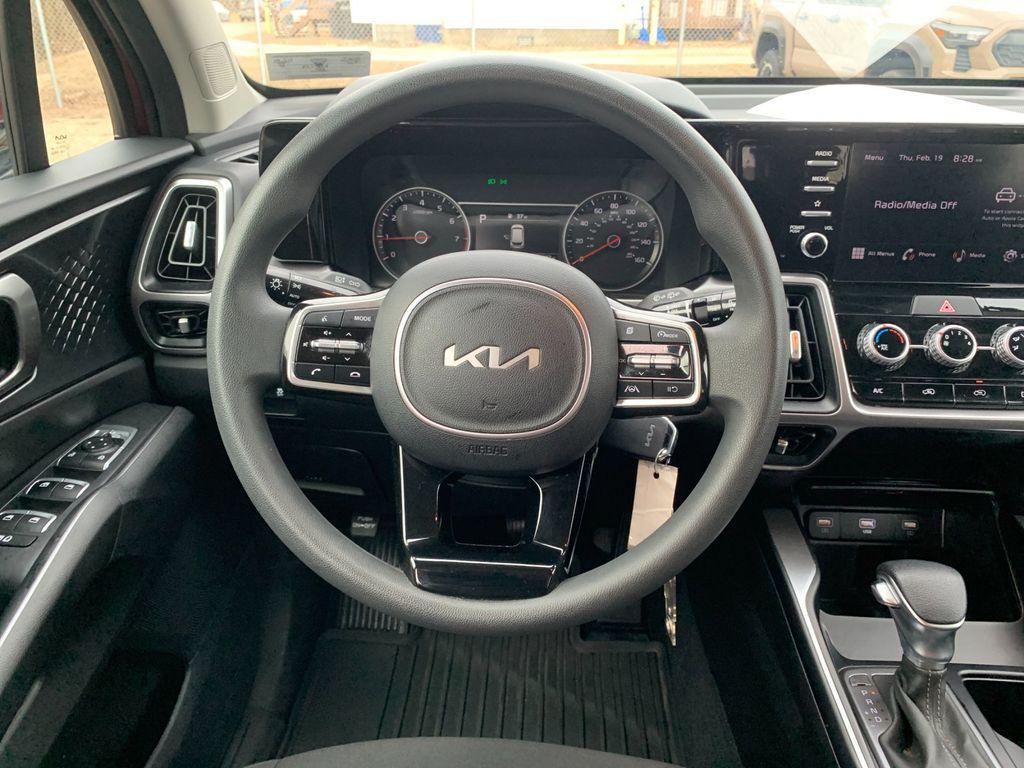 used 2023 Kia Sorento car, priced at $22,988