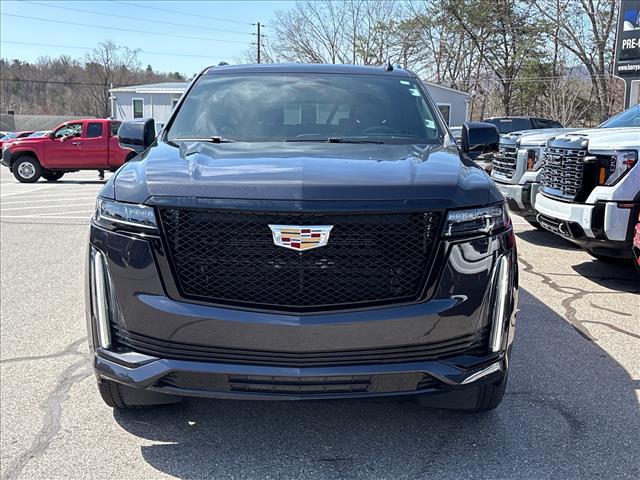 used 2024 Cadillac Escalade ESV car, priced at $78,950