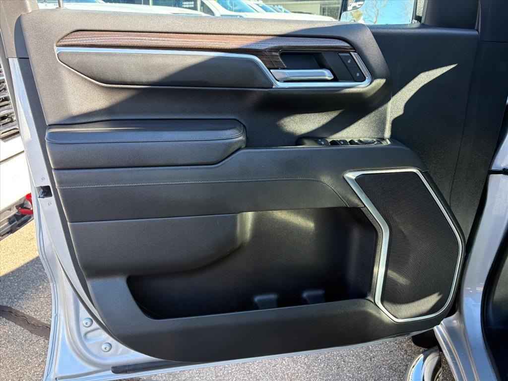 used 2022 Chevrolet Silverado 1500 car, priced at $40,500