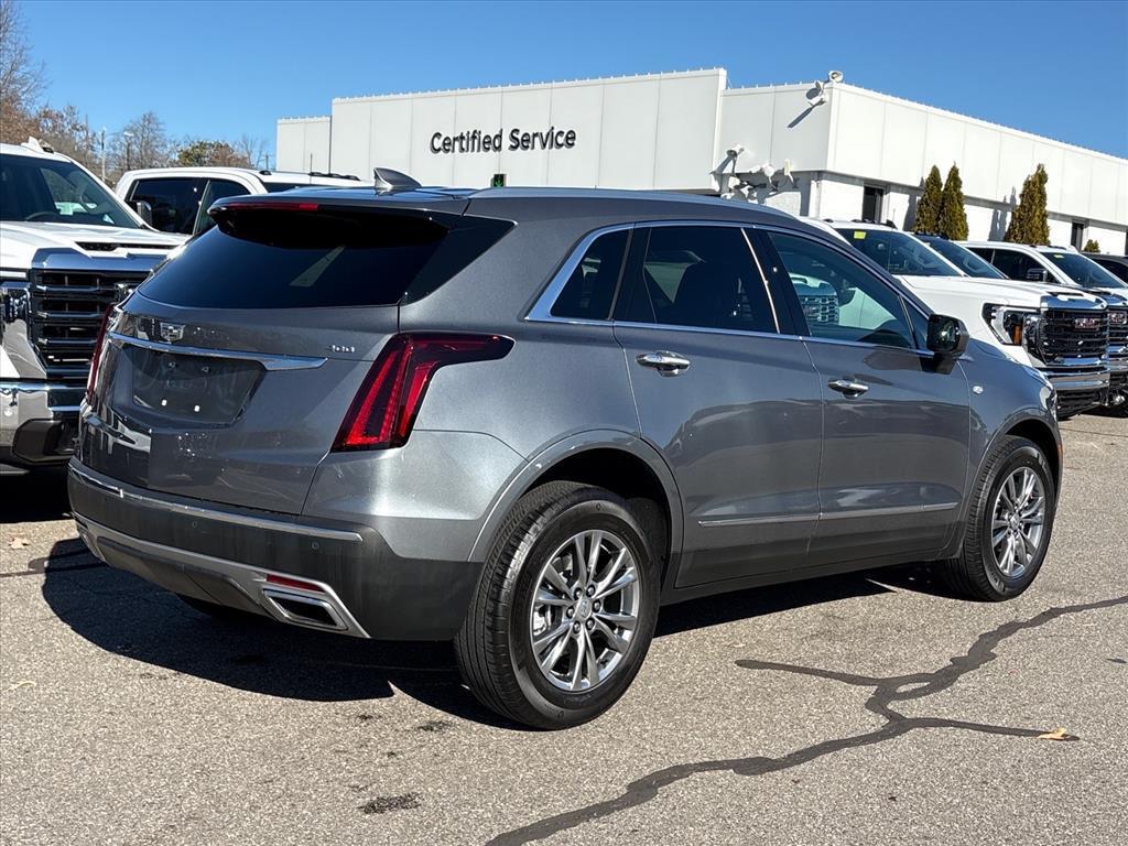 used 2022 Cadillac XT5 car, priced at $34,950