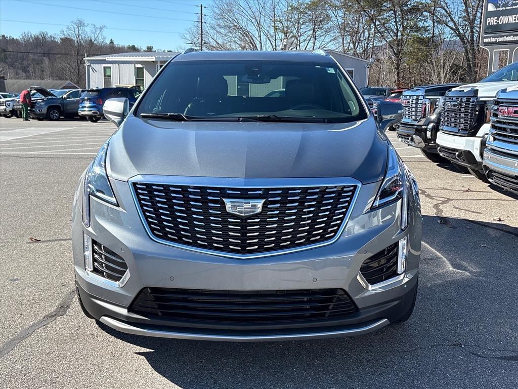 used 2022 Cadillac XT5 car, priced at $34,950