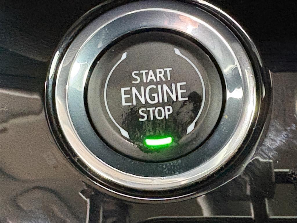 used 2025 Buick Envision car, priced at $27,950