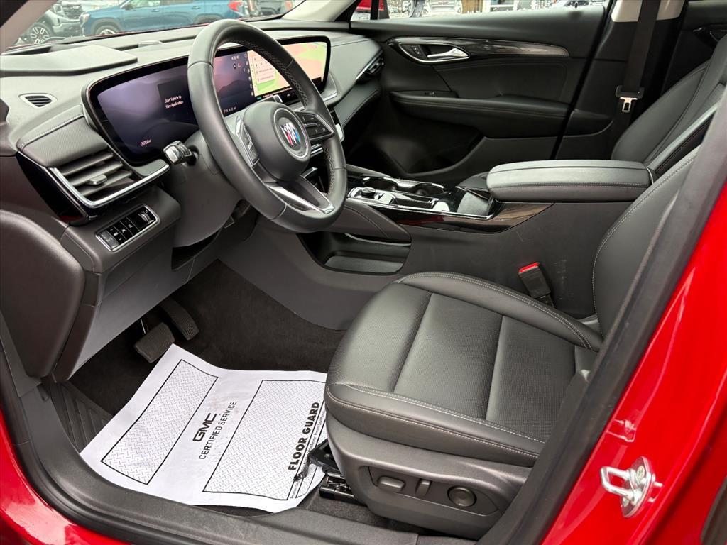 used 2025 Buick Envision car, priced at $27,950