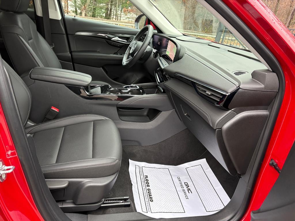 used 2025 Buick Envision car, priced at $27,950